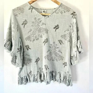 Ivy Jane Light Blue Gray Raw Hem Ruffle Sleeve Bird Print Lagenlook Blouse Sz XS